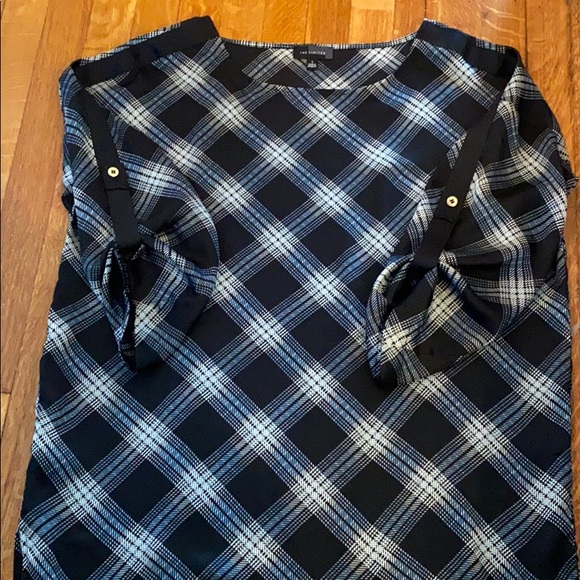 Classy plaid blouse from the Limited - size small - Picture 3 of 7